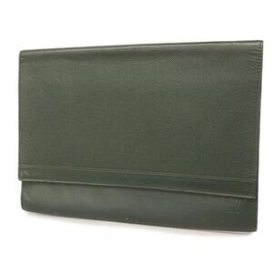 Louis Vuitton Clutch Bag Taiga Volga Epi